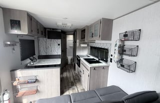2022 Dutchmen RV Coleman Lantern LT Series 274BH
