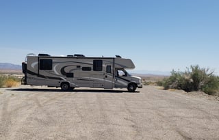 2020 Coachmen RV Leprechaun