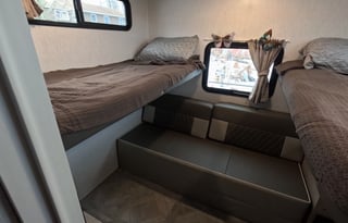 The Blossom Inn - Pets Welcome