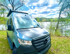 Storyteller Overland Storyteller Overland Stealth MODE 4x4