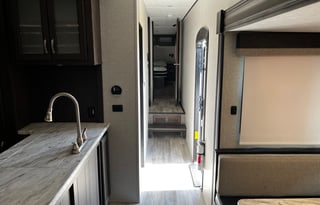 2022 Shasta RVs Phoenix Lite 30BH *Bunkhouse*