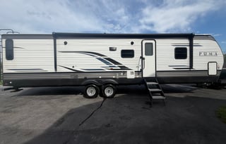 Billie’s PUMA (2 bedroom, 2 queen beds!)