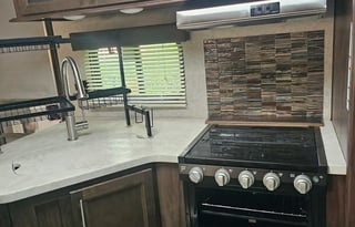 2018 Cherokee Grey Wolf 26DBH Travel Trailer