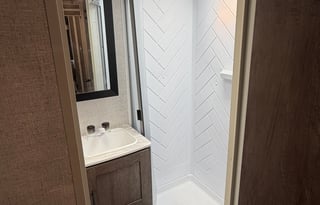 Family Friendly Bunkhouse - Delivery Available