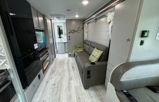 2026 29ft Coachmen 26MB - Sleeps 6