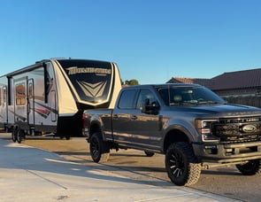 Grand Design Momentum G-Class 31G