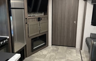 2021 Dutchmen RV Kodiak Ultra-Lite 296BHSL