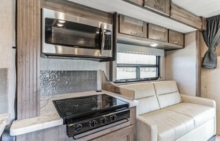 NEXIE - 2023 Nexus RV Triumph