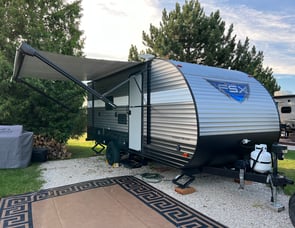 Forest River RV Salem FSX 207BH