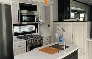 2021 Jayco North Point 382FLRB