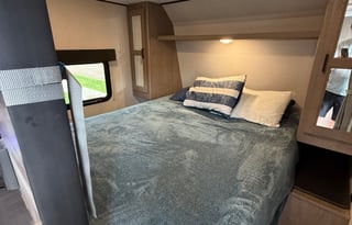 2021 Keystone RV Hideout 24BHWE
