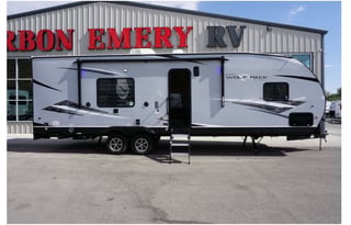 Newer 2021 Family Fun Toy Hauler
