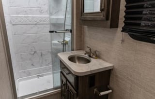 Entegra Odyssey, King/Queen Beds, (2) Recliners