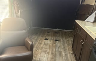 2017 Pacific Coachworks Surf Side 24FSB