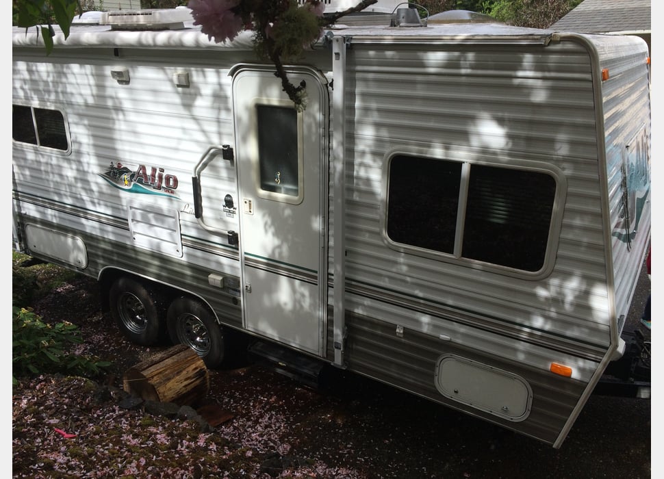 Travel Trailer rentals in Squamish