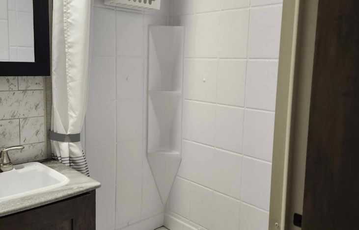 Tub/ shower combination.