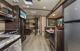 2019 Grand Design Image 2400BH *Bella