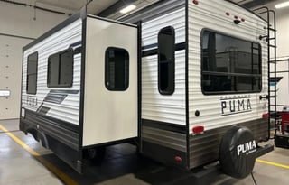 2021 Palomino Puma 27RLSS