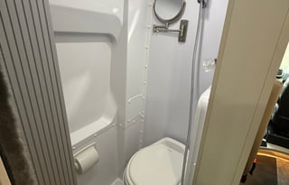 2026 Airstream Rangeline Pop-Top Camper Van