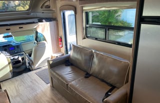 2019 Entegra Coach Odyssey 31f
