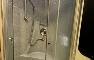 Fleetwood Discovery 40G – Travel in Style