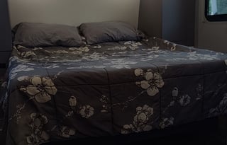 Spacious camper with the amenities of home