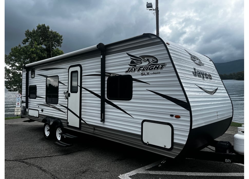 Travel Trailer rentals in Hiwassee