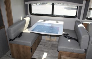 BRAND NEW 2021 Fleetwood RV Flair 35R