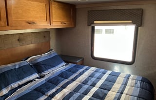 2019 Winnebago Minnie Winnie 31G Bunk Beds