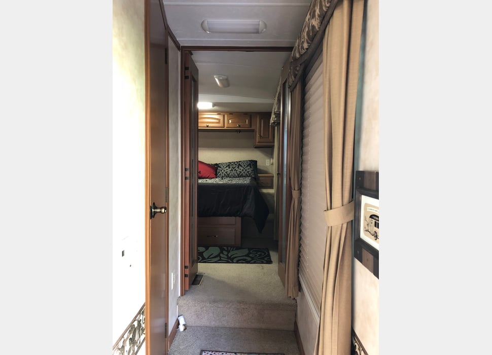 Fifth Wheel rentals in Sacramento