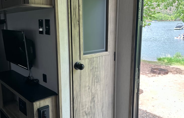 Full sized pantry.