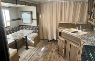 Lisa and Earl’s Family Adventure RV Rental