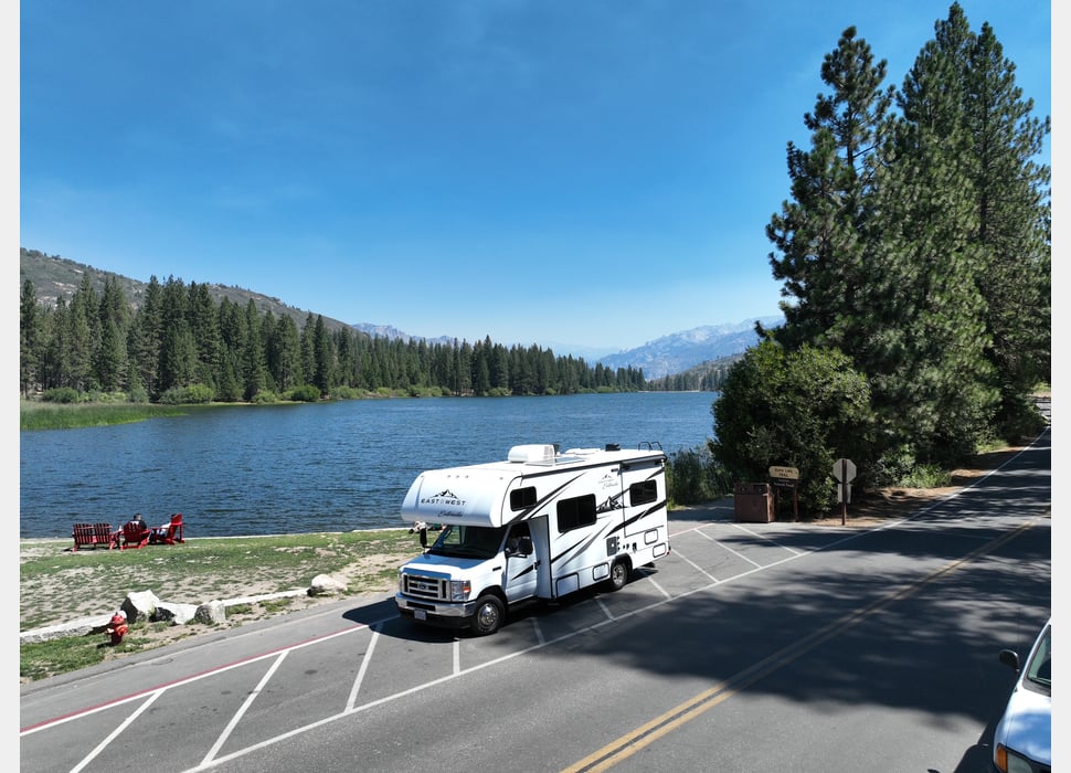 Class C Motor Home rentals in El Segundo