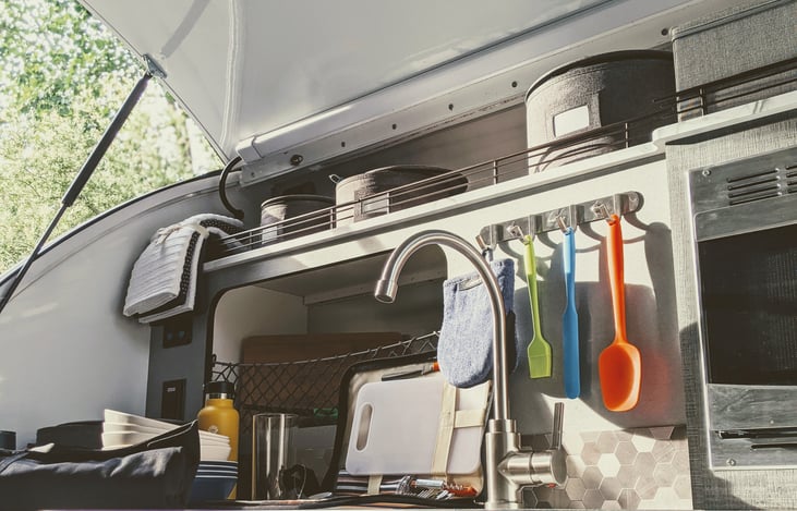 Everything you need from spices to a can opener can be found in this trailer rental. A one stop shop.