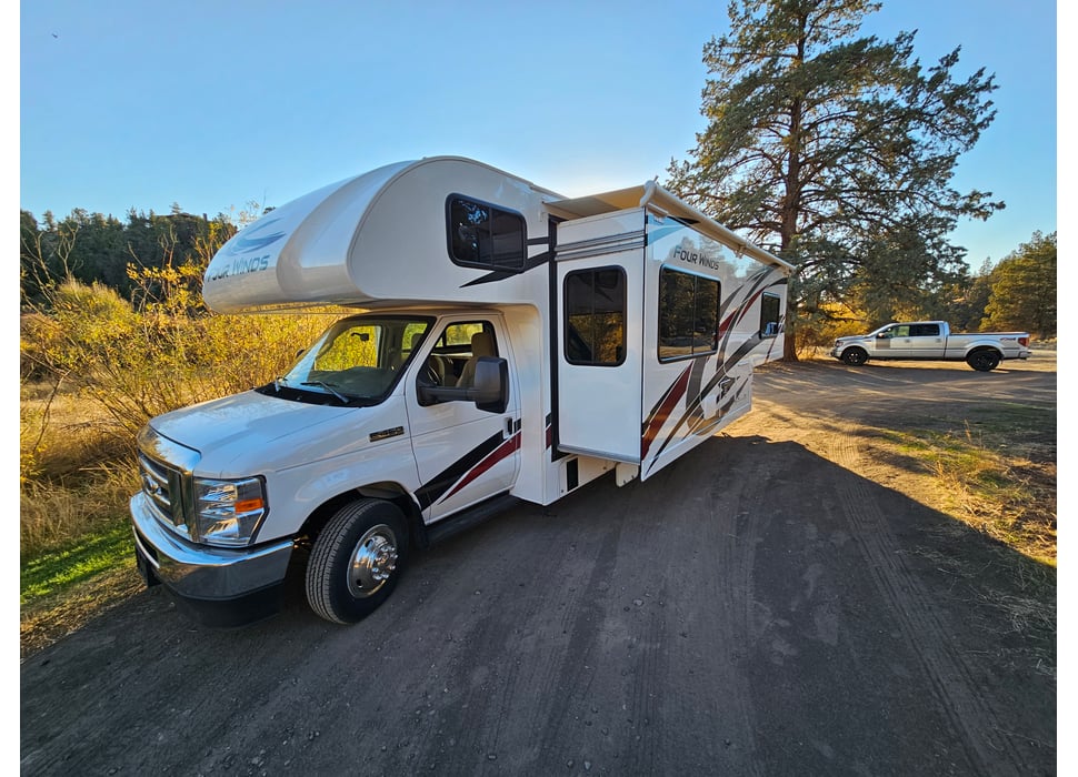 Class C Motor Home rentals in Bend