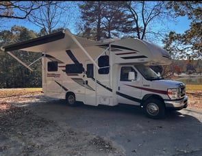 Thor Motor Coach Axis 24.1