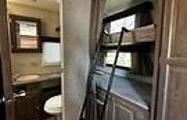 Great large bunk beds. Teenagers and smaller kids seem to really love these spaces