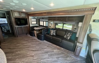 2018 Newmar - Bay Star - 35'
