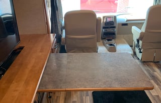 2017 Winnebago Vista LX 30T