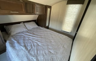 2019 Cherokee Forest River. Sleeps 10!