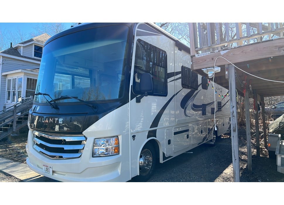 Class A Motor Home rentals in Kronenwetter