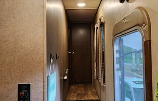 Dave and Catrina's Spacious Kid friendly Camper!!!