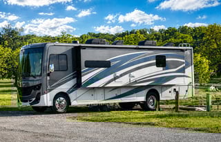 '21 Fleetwood Fortis - Sleeps 8 - Free Starlink