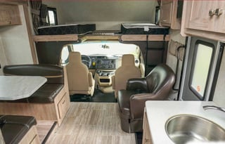 2019 Forest River RV Sunseeker 2650 -27 foot