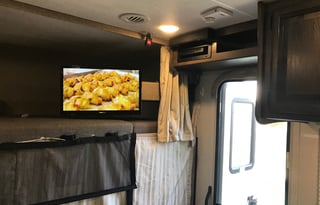 2018 Mercedes-Benz Coachmen Prism