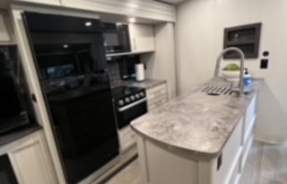 2025 Keystone RV Cougar Half-Ton 34TSB