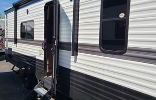 2022 Keystone Hideout 272BH