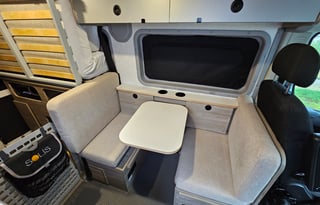 2022 Winnebago Solis Pocket 36A