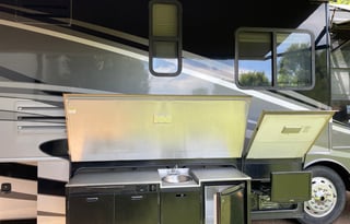 Fully-Loaded & in Good Condition!