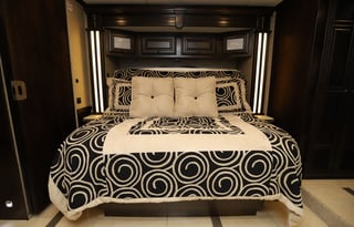 2015 Newmar Dutch Star 4369